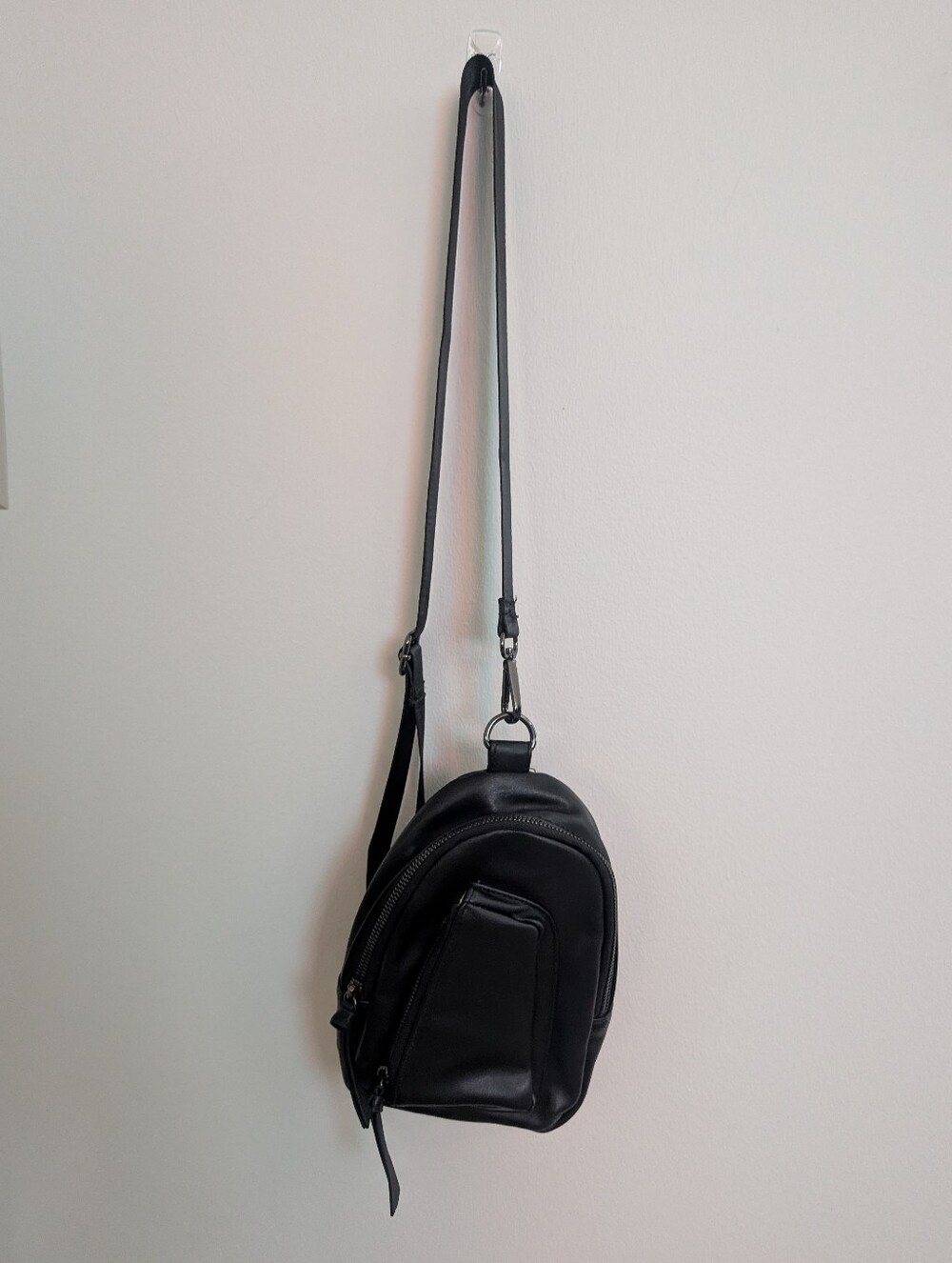 Women's Black Crossbody Sling Bag, Black Faux Leather